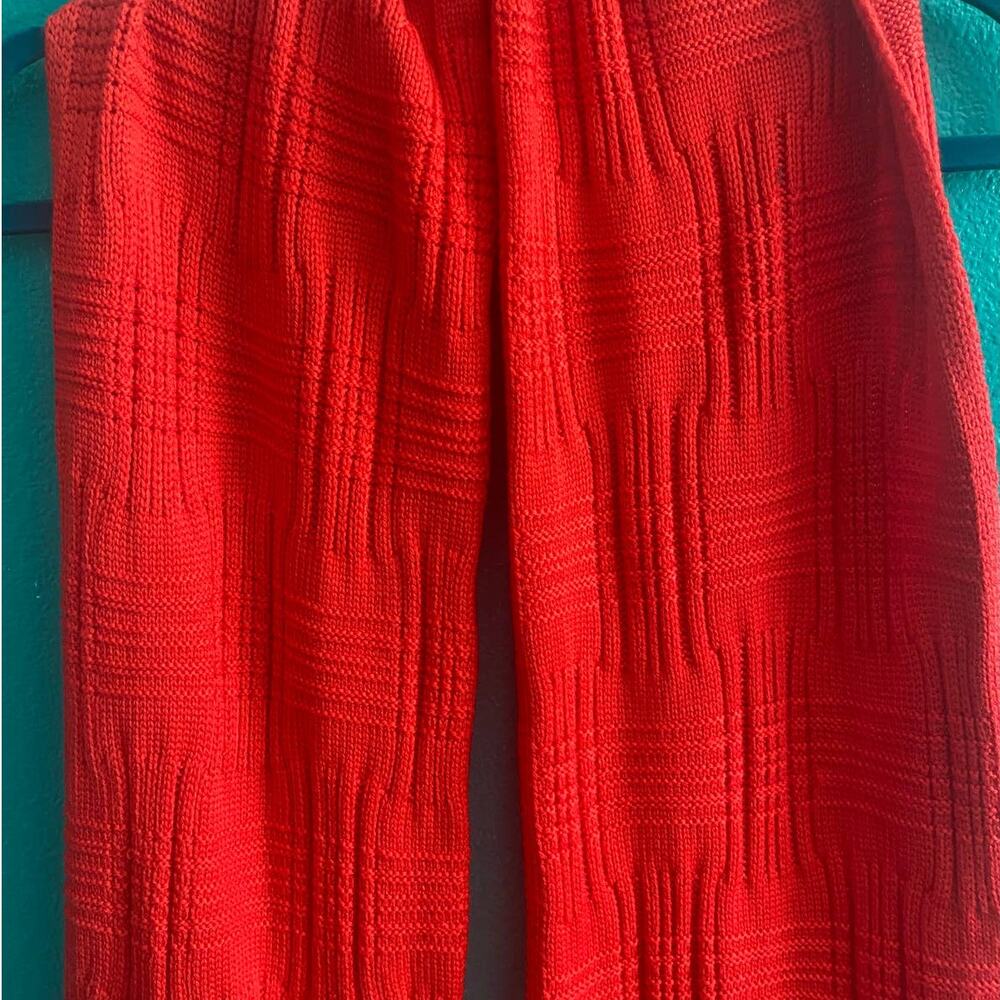 Kate Spade New York Bright Red 100% Wool Scarf Black Bow Accents - Picture 6 of 7